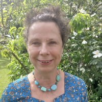 Anne Revéret coach yoga du visage