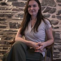 Marion Bleuzet coach yoga du visage formée par Nathalie Dendura