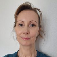 Sophie Torrenti coach yoga du visage formée par Nathalie Dendura